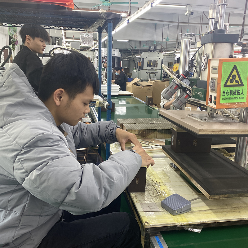 high-end packaging factory