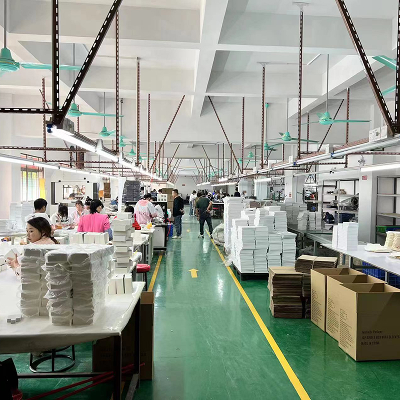 Custom cigar box factory