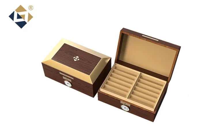 What Is a Cigar Humidor？